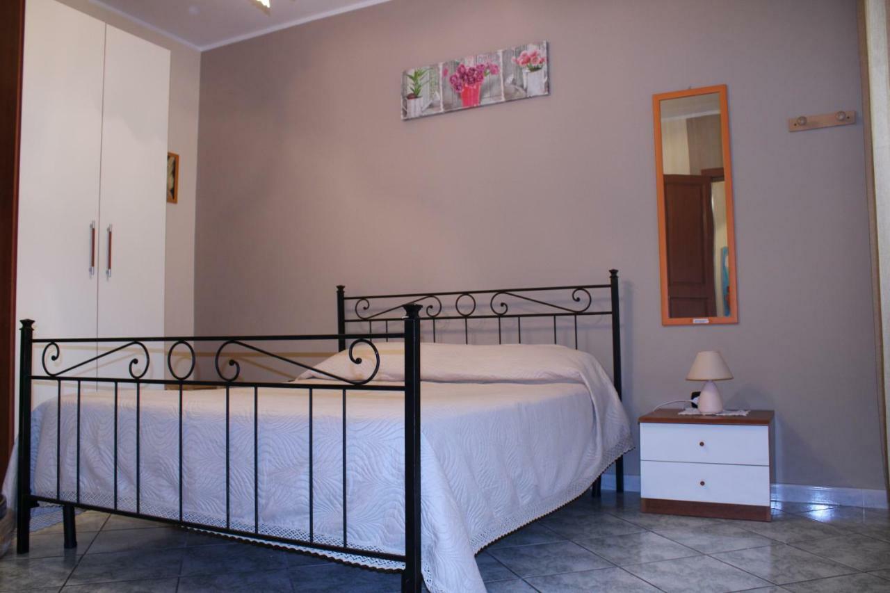 Il Normanno B&B Mileto Екстер'єр фото
