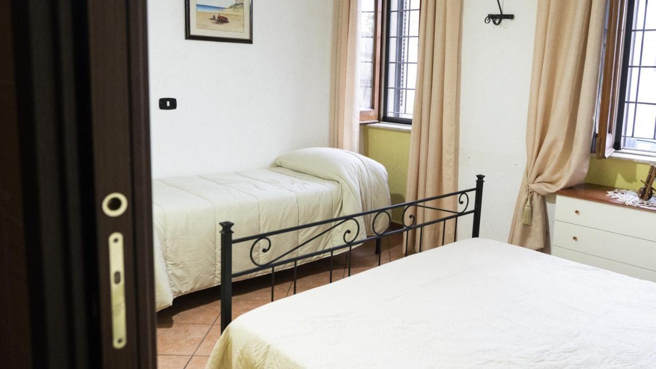 Il Normanno B&B Mileto Екстер'єр фото